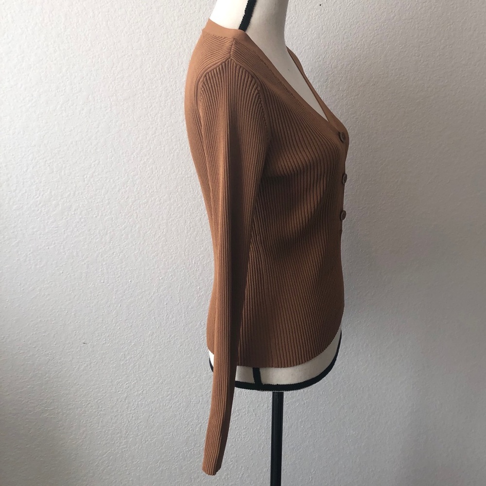 Leith Rib Henley Top - Picture 6 of 10